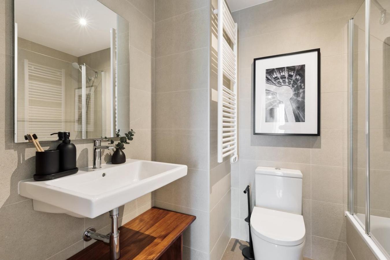 Apartment Roc - 2 Bedrooms In Poblenou *
