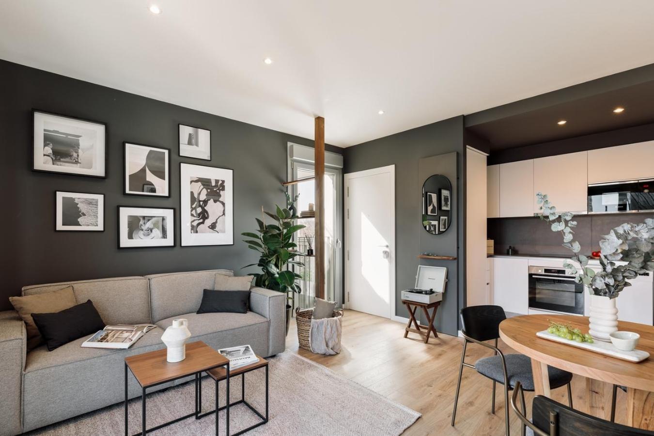 Roc - 2 Bedrooms In Poblenou Apartment